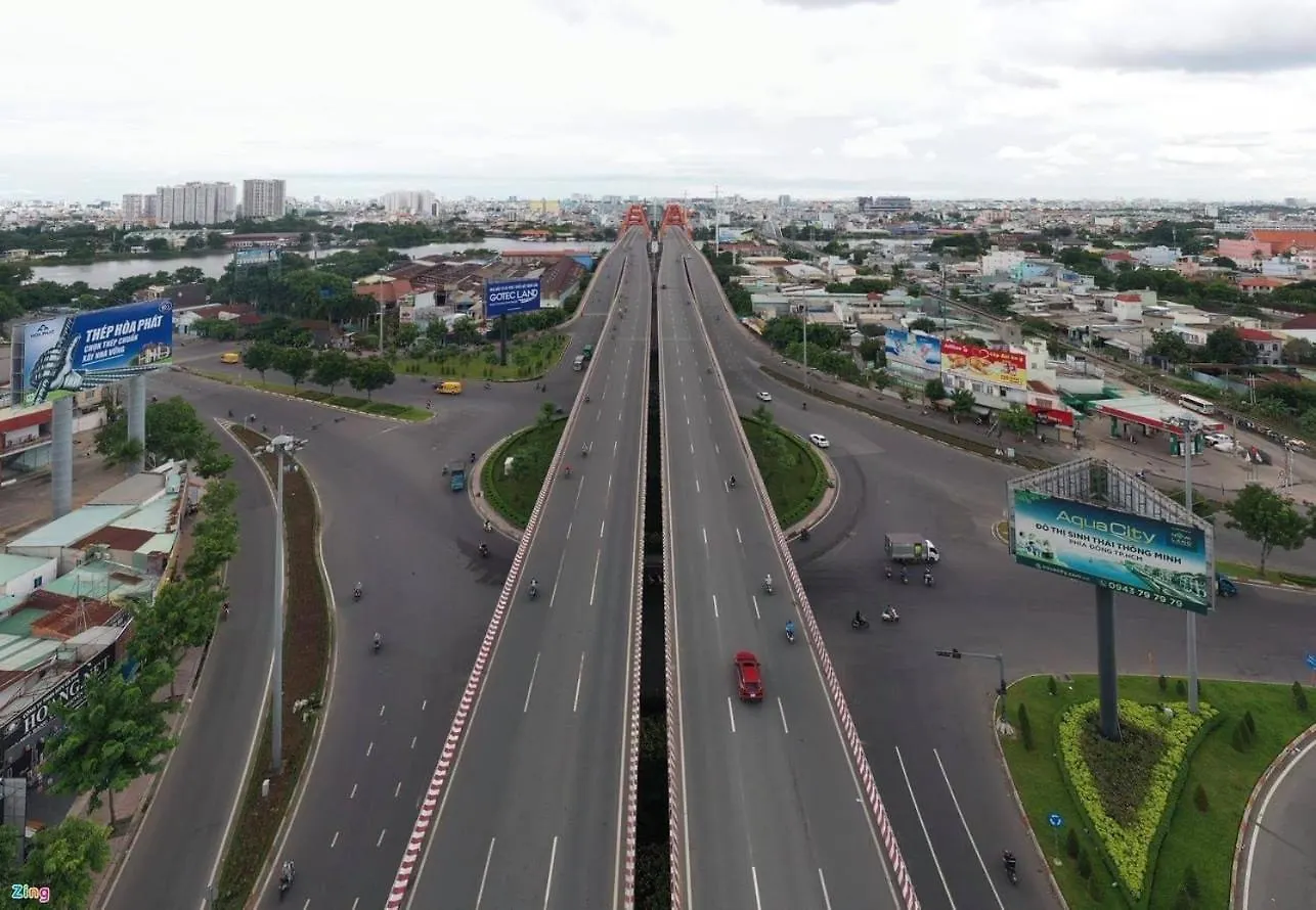 Can Ho Cho Thue O Vinhome Central Park Ho Chi Minh City Vietnam